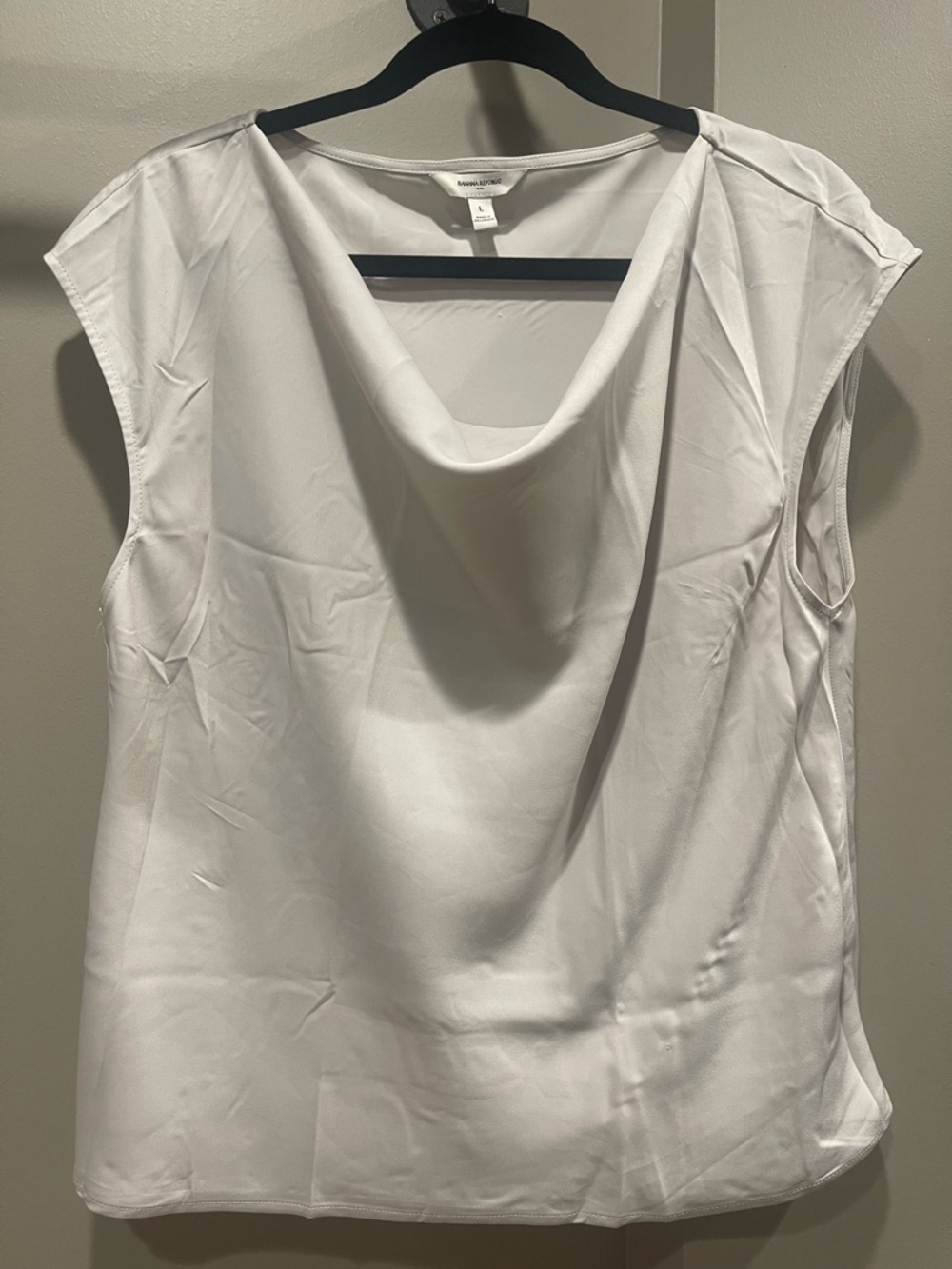 Banana Republic Factory Drape Neck Satin Blouse large